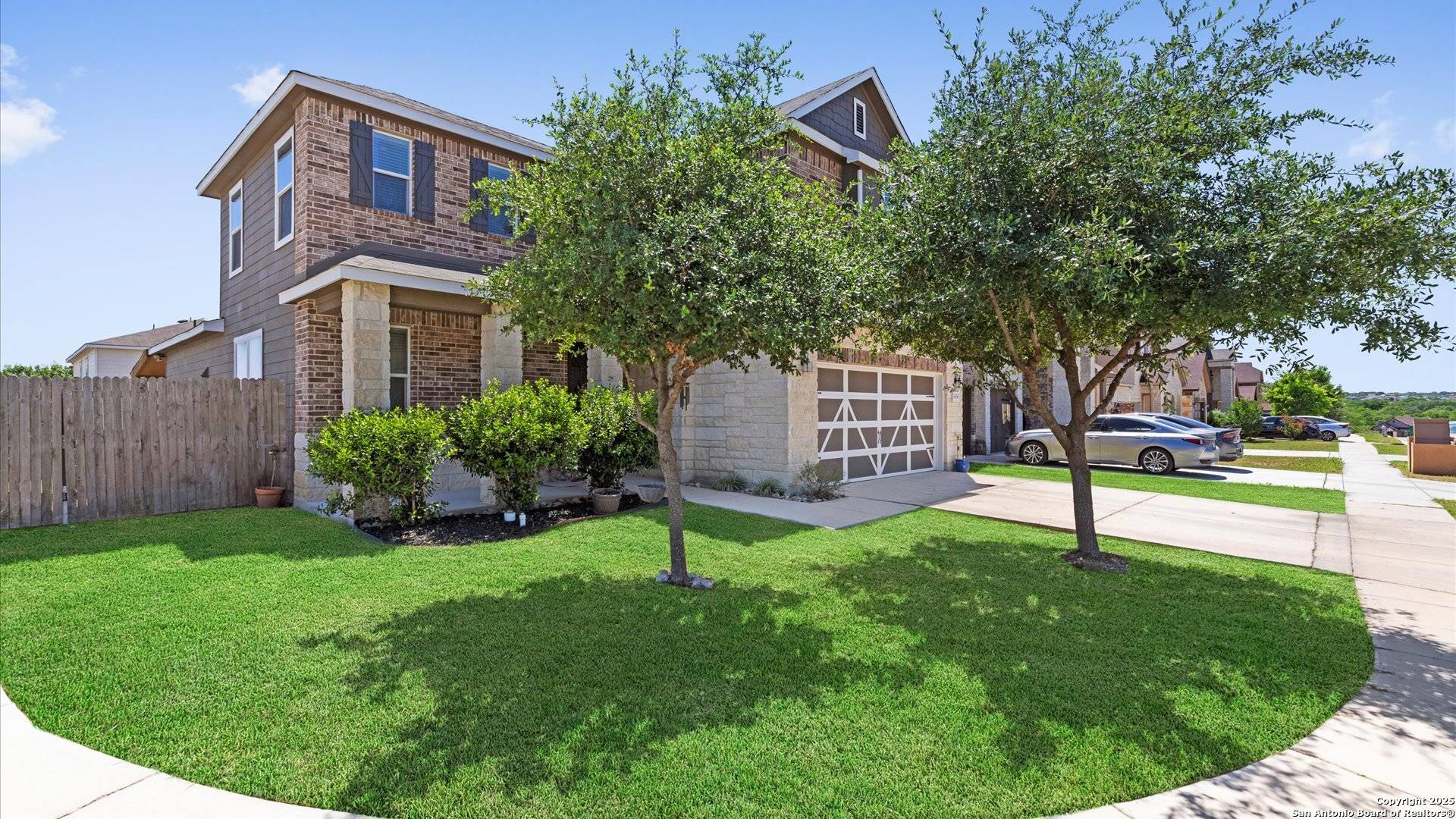 Converse, TX 78109,9458 Copperway
