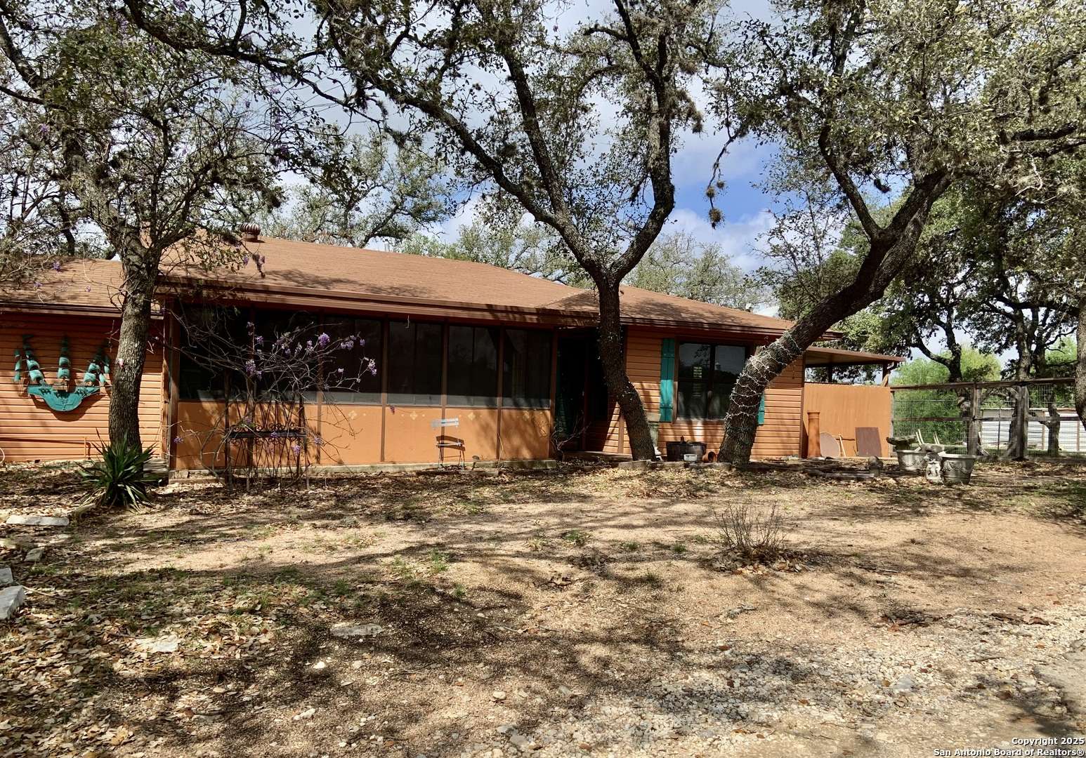 Helotes, TX 78023,13663 Bandera