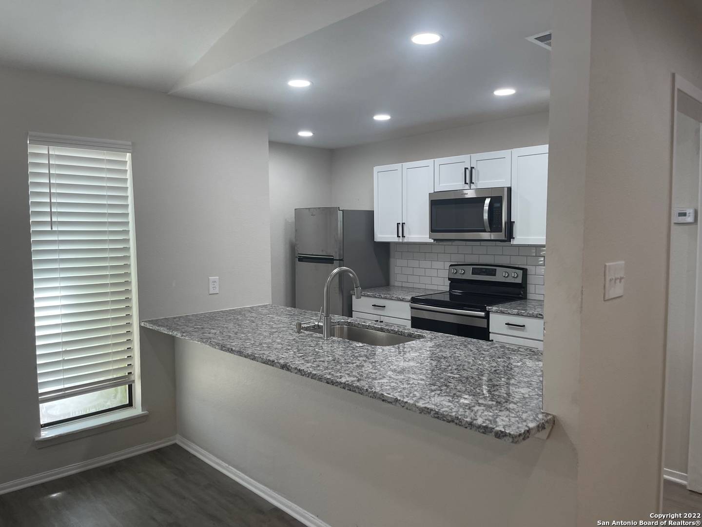 Boerne, TX 78006-2928,627 OAK PARK DR
