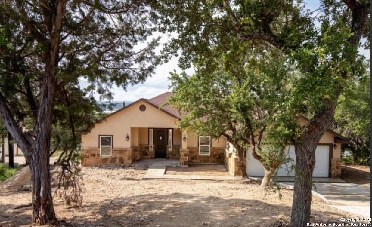 Canyon Lake, TX 78133,1239 Hallmark