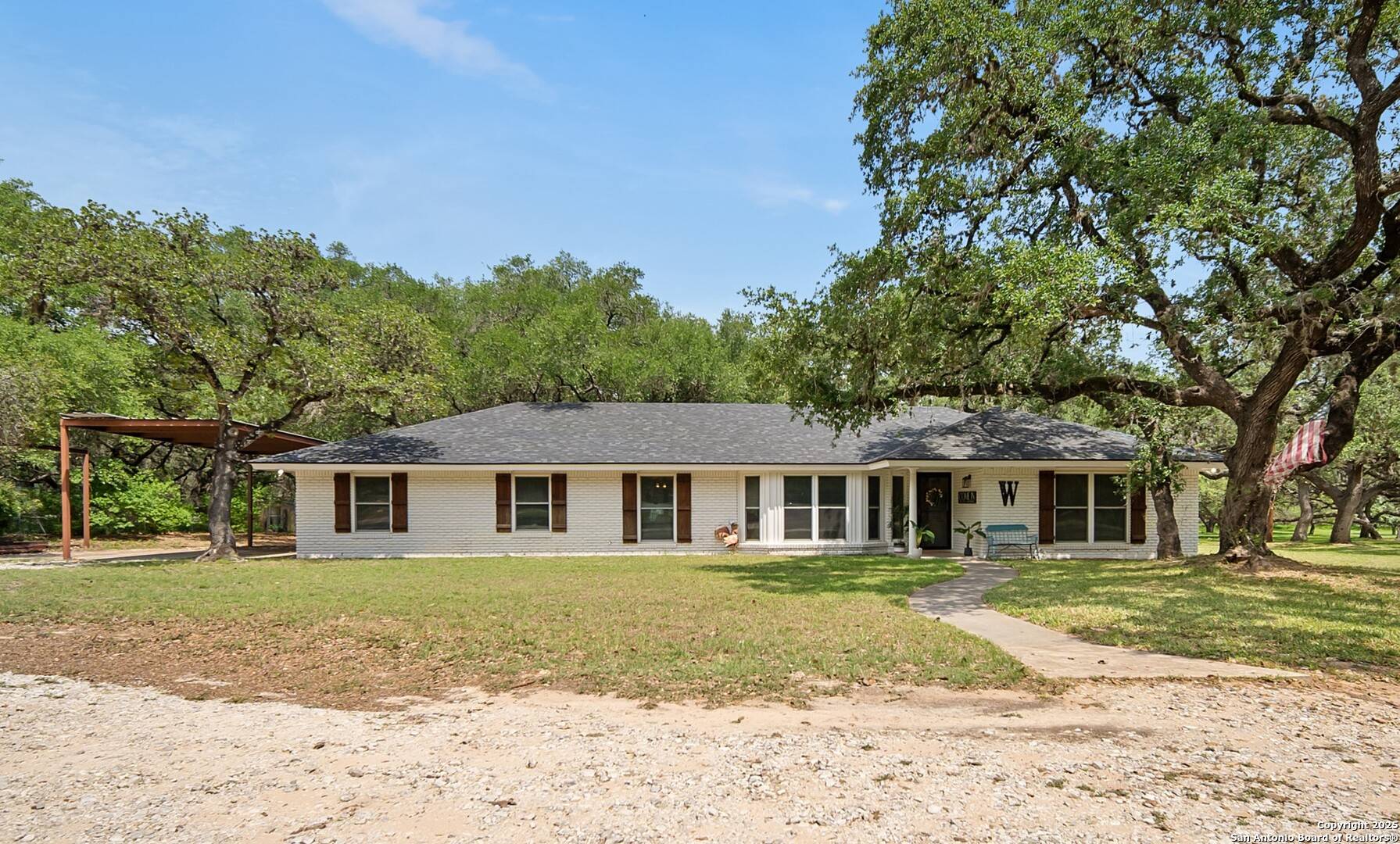Pleasanton, TX 78064,23 Sunrise