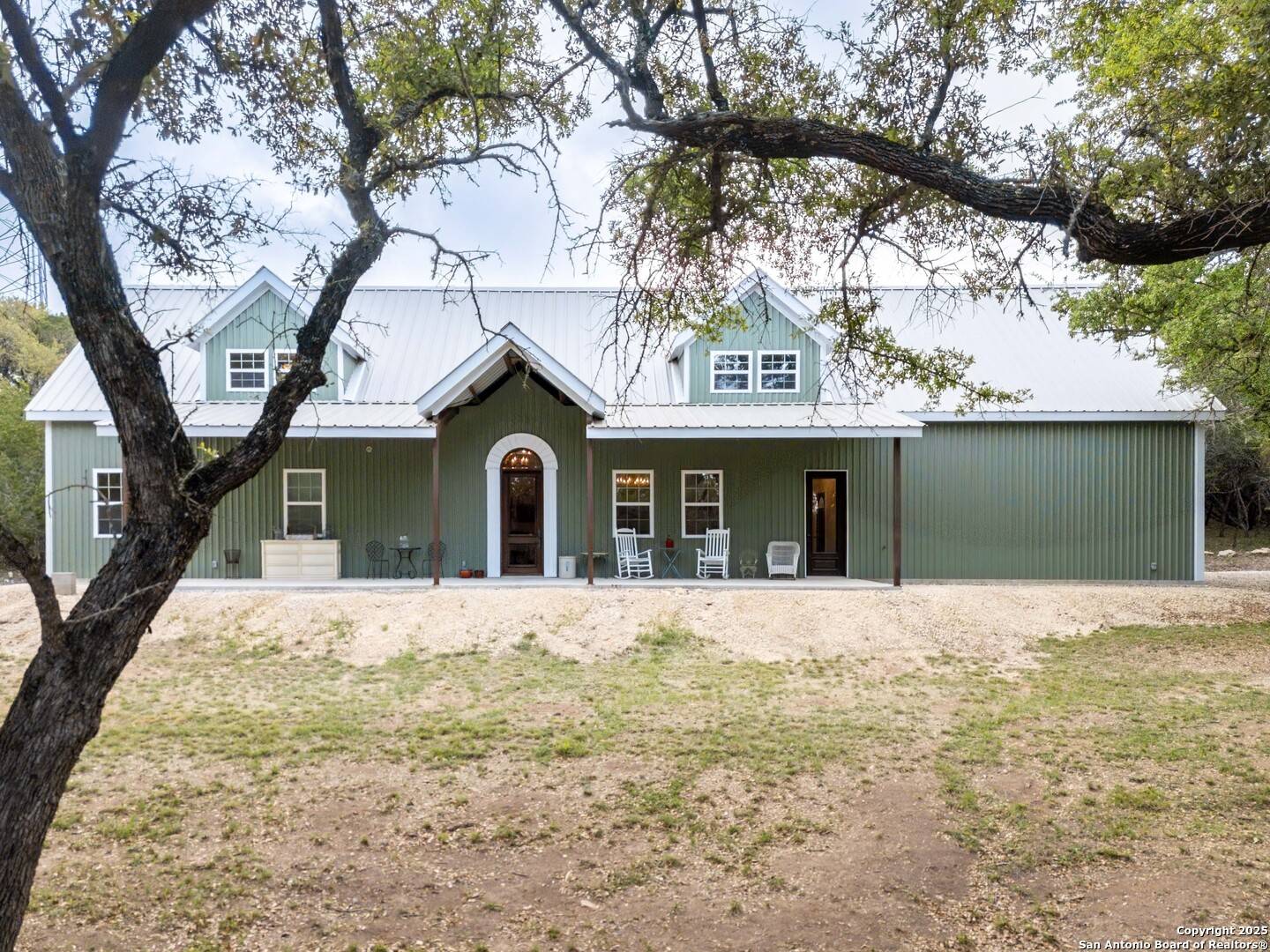 Pipe Creek, TX 78063-7164,792 ALAMO BEACH RD