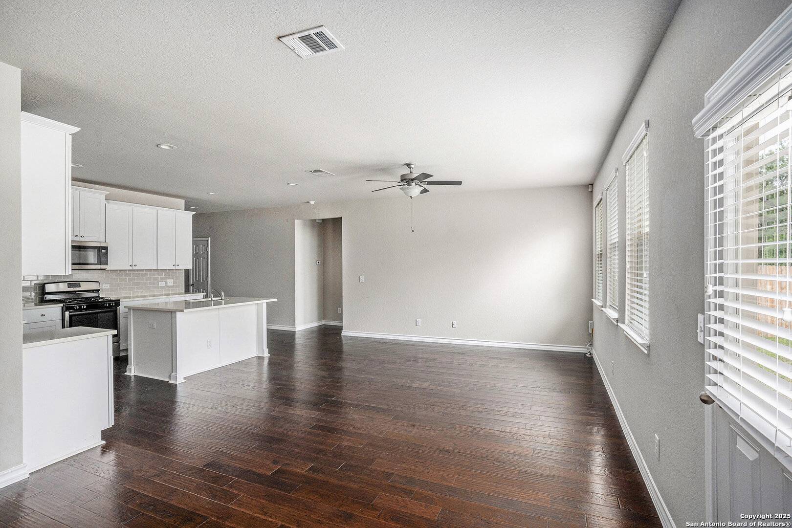 San Antonio, TX 78254,12448 Big Valley Crk