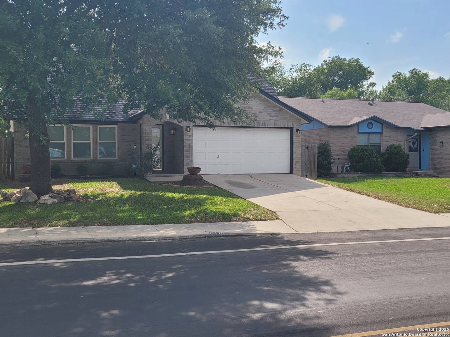 San Antonio, TX 78245,819 ellison