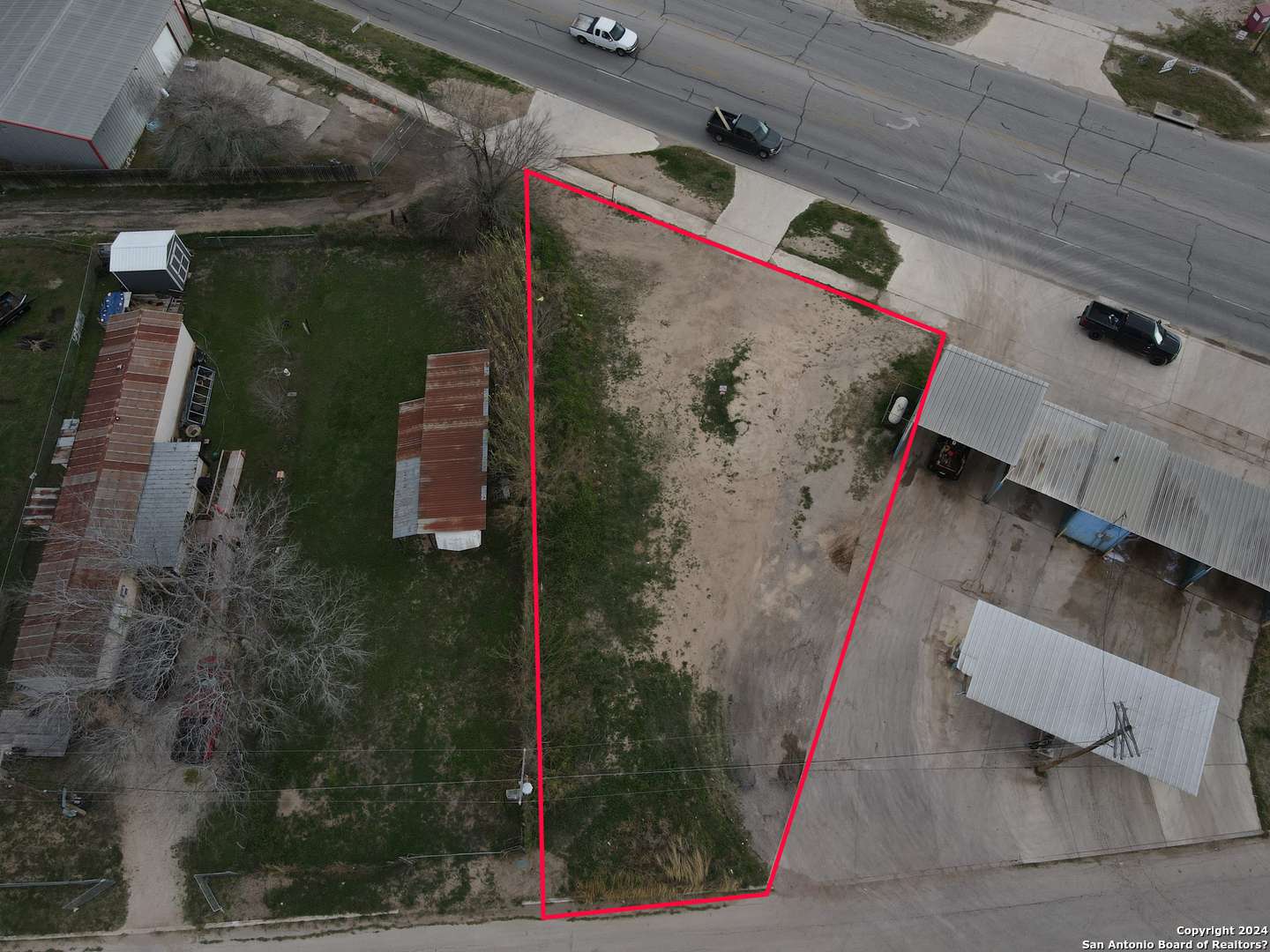 Poteet, TX 78065,513 Amphion