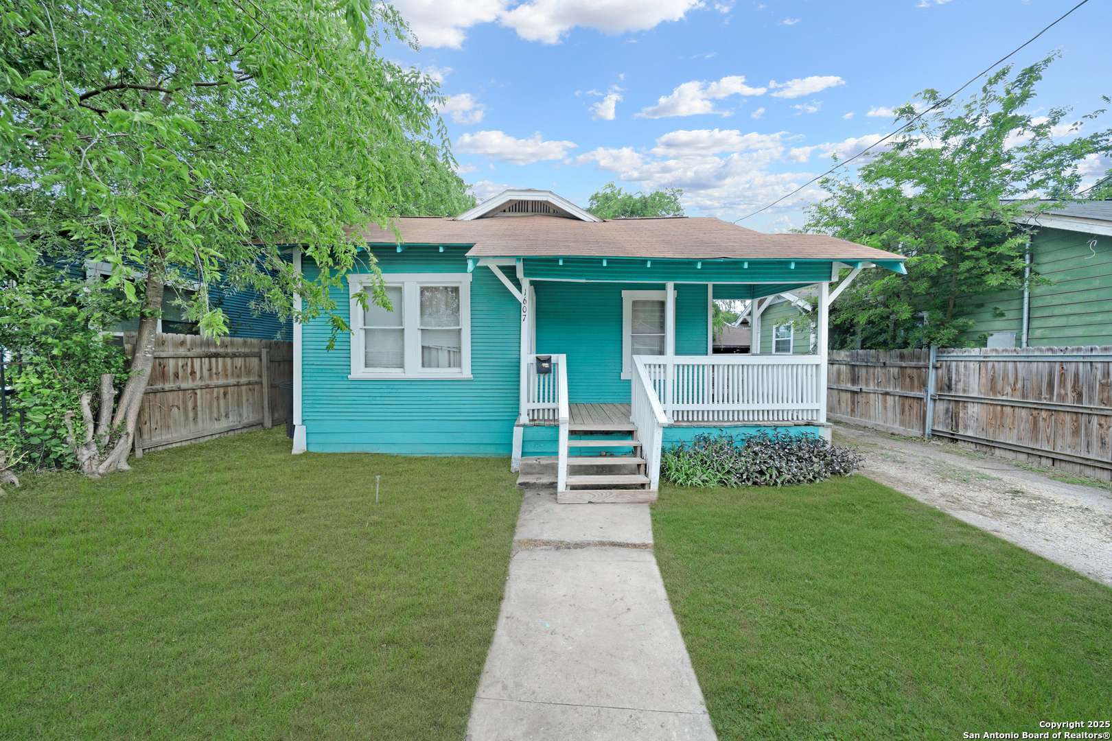 San Antonio, TX 78202,1607 Hays