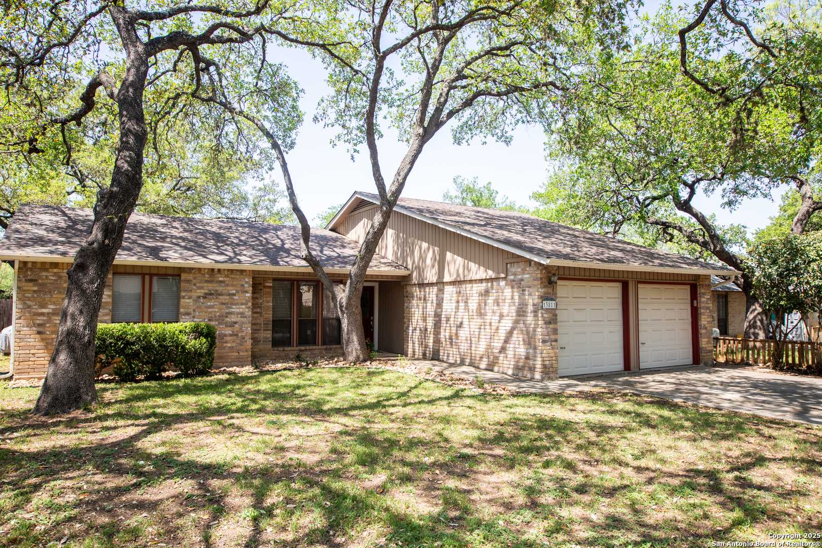 San Antonio, TX 78247,13811 Sunfire