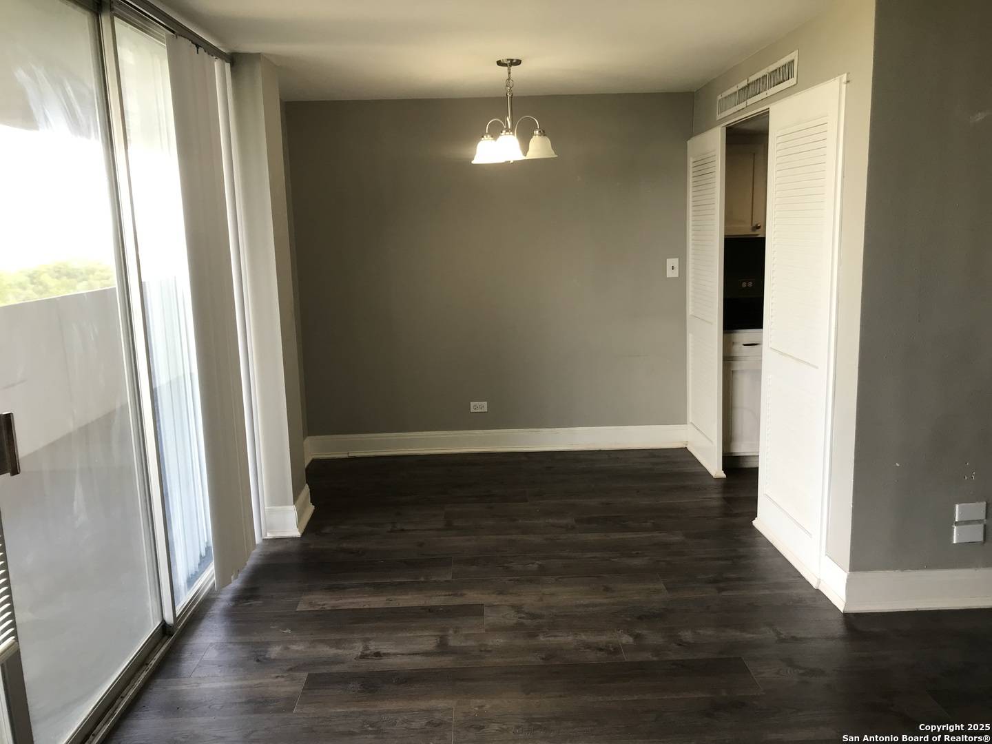 San Antonio, TX 78216,7039 san pedro UNIT 810