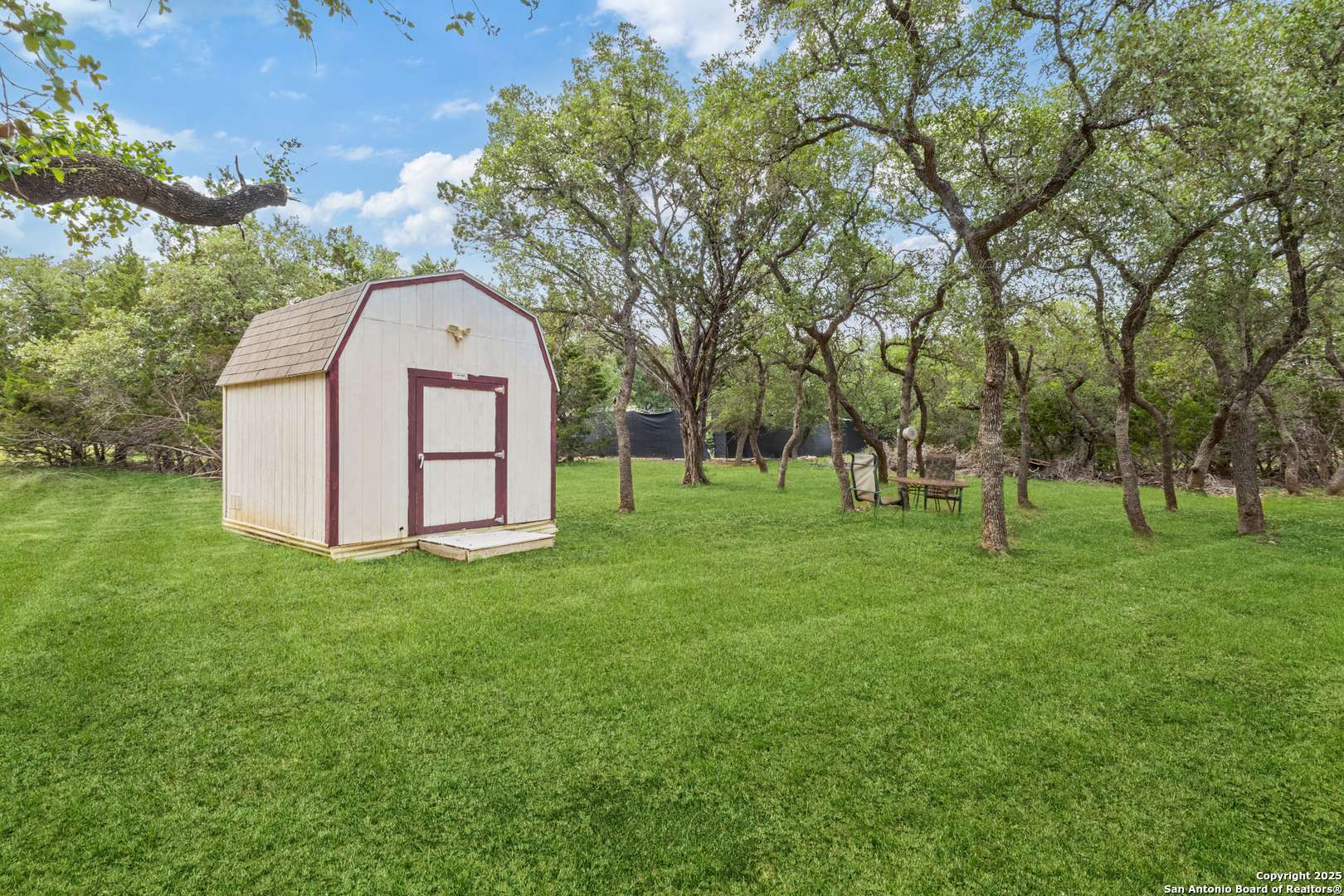 Bandera, TX 78003,696 Pr 1512