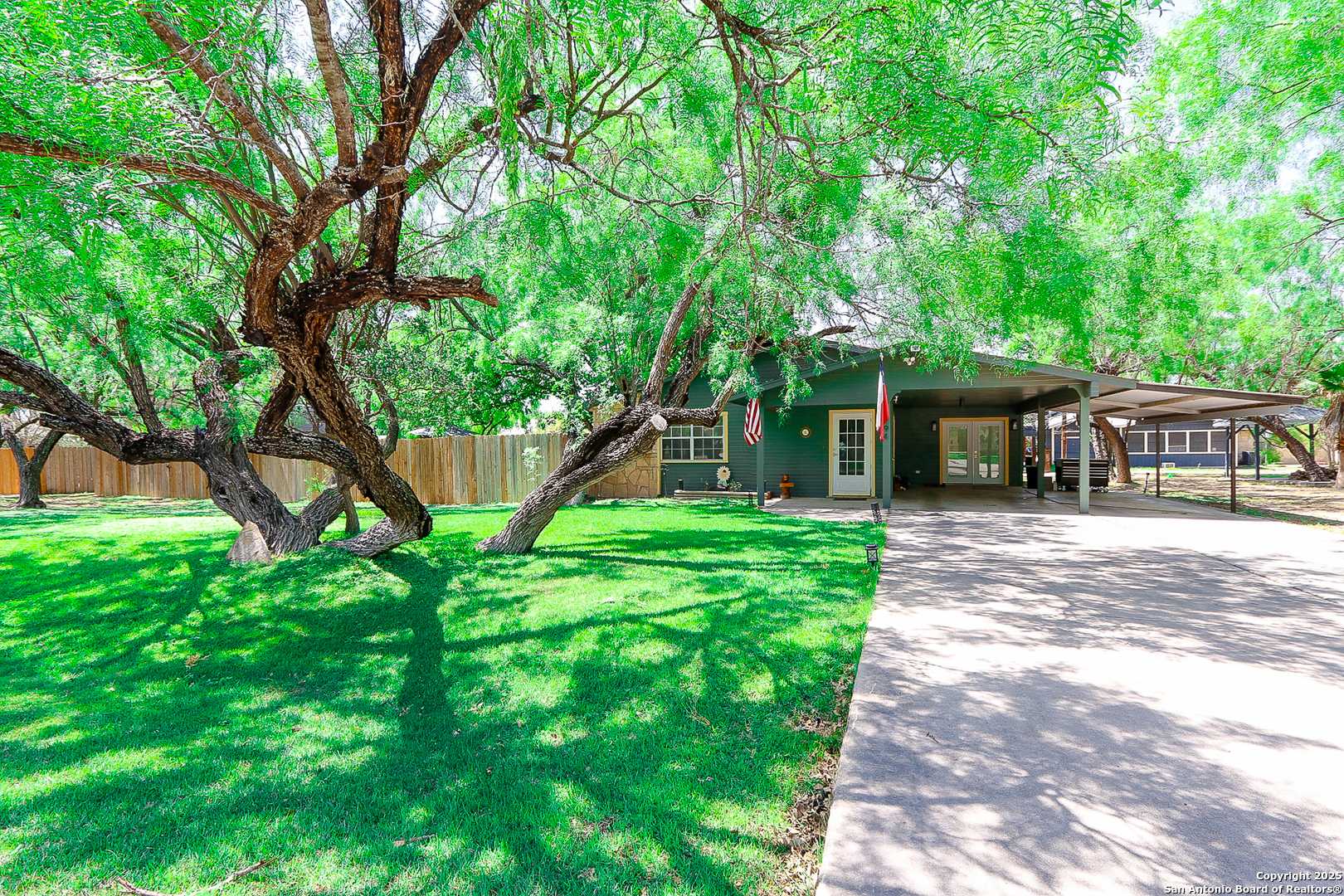 Brackettville, TX 78832,294 Airport
