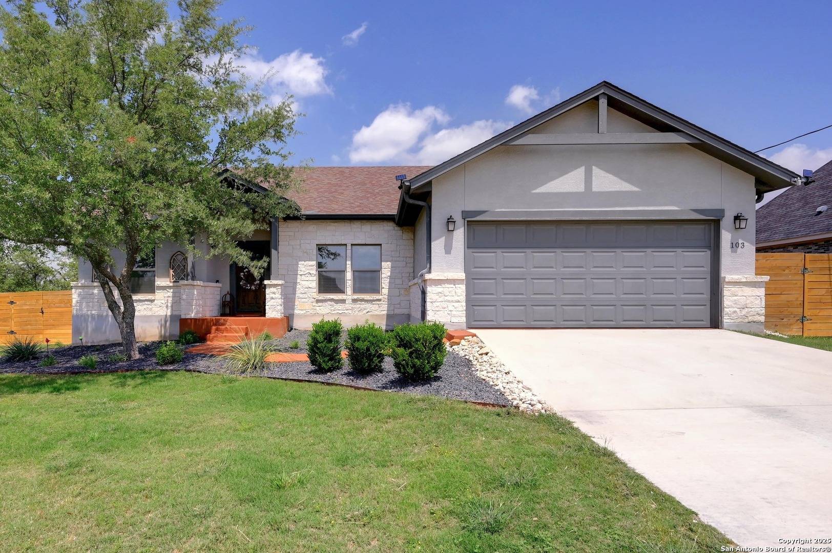Blanco, TX 78606,103 Clemente Zapata