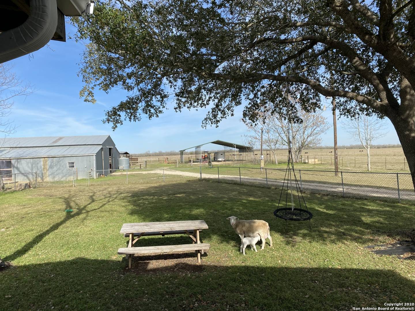 Stockdale, TX 78160-6780,1149 STATE HIGHWAY 119