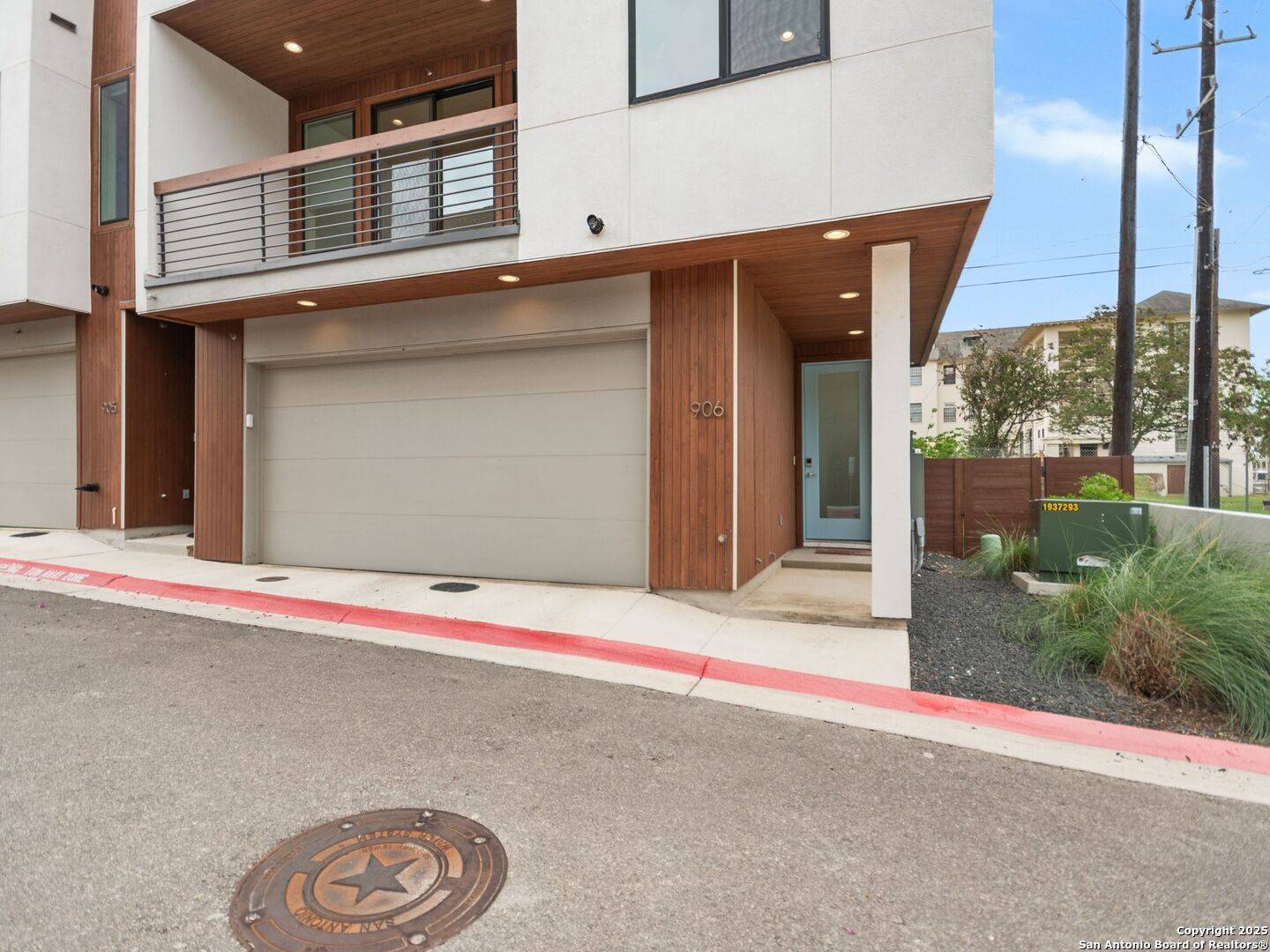 San Antonio, TX 78209,102 Tendick UNIT UNIT