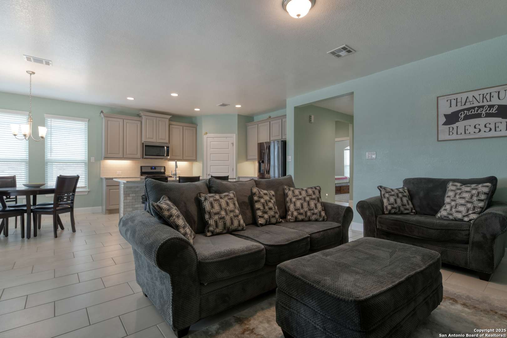 San Antonio, TX 78254,9407 Sundrop Valley