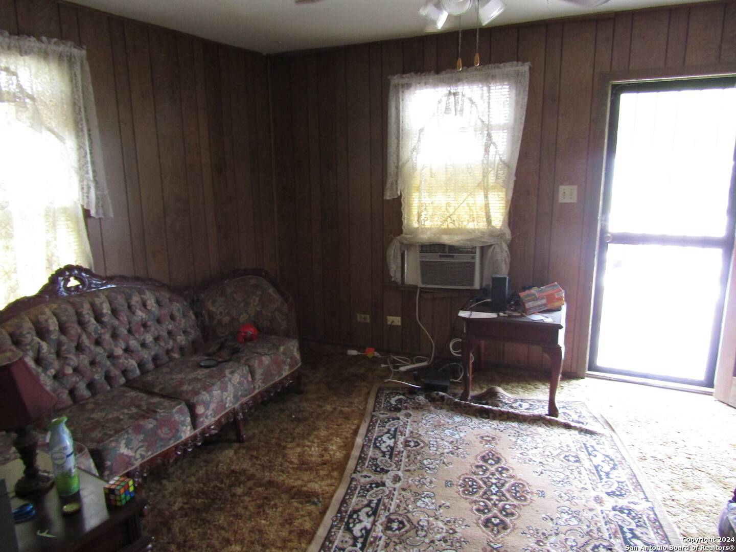San Antonio, TX 78214,217 LANCASTER
