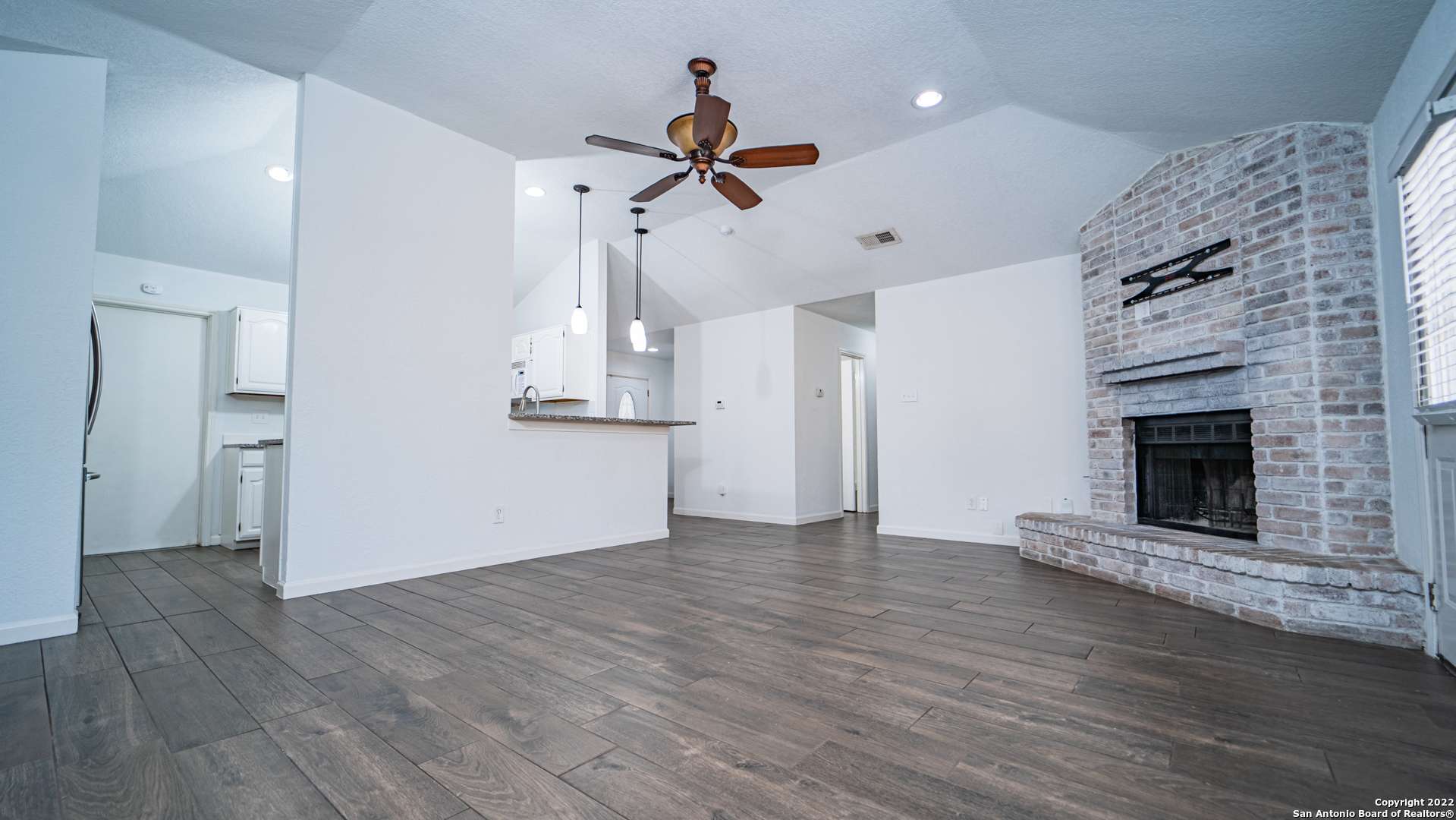 San Antonio, TX 78250-4073,9410 WOODLAND HILLS