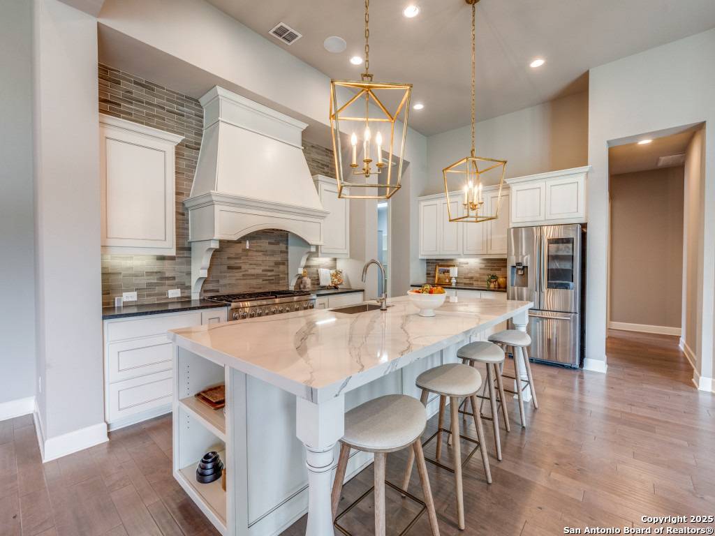 New Braunfels, TX 78132,1410 Burgundy