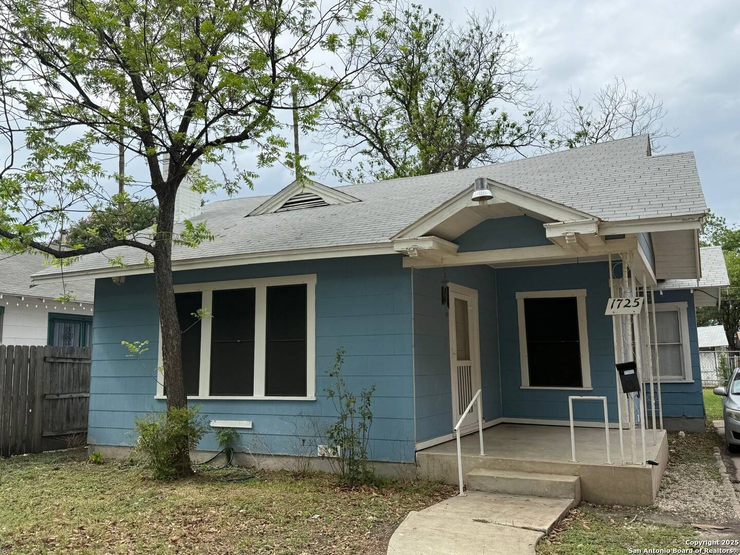 San Antonio, TX 78201,1725 Summit