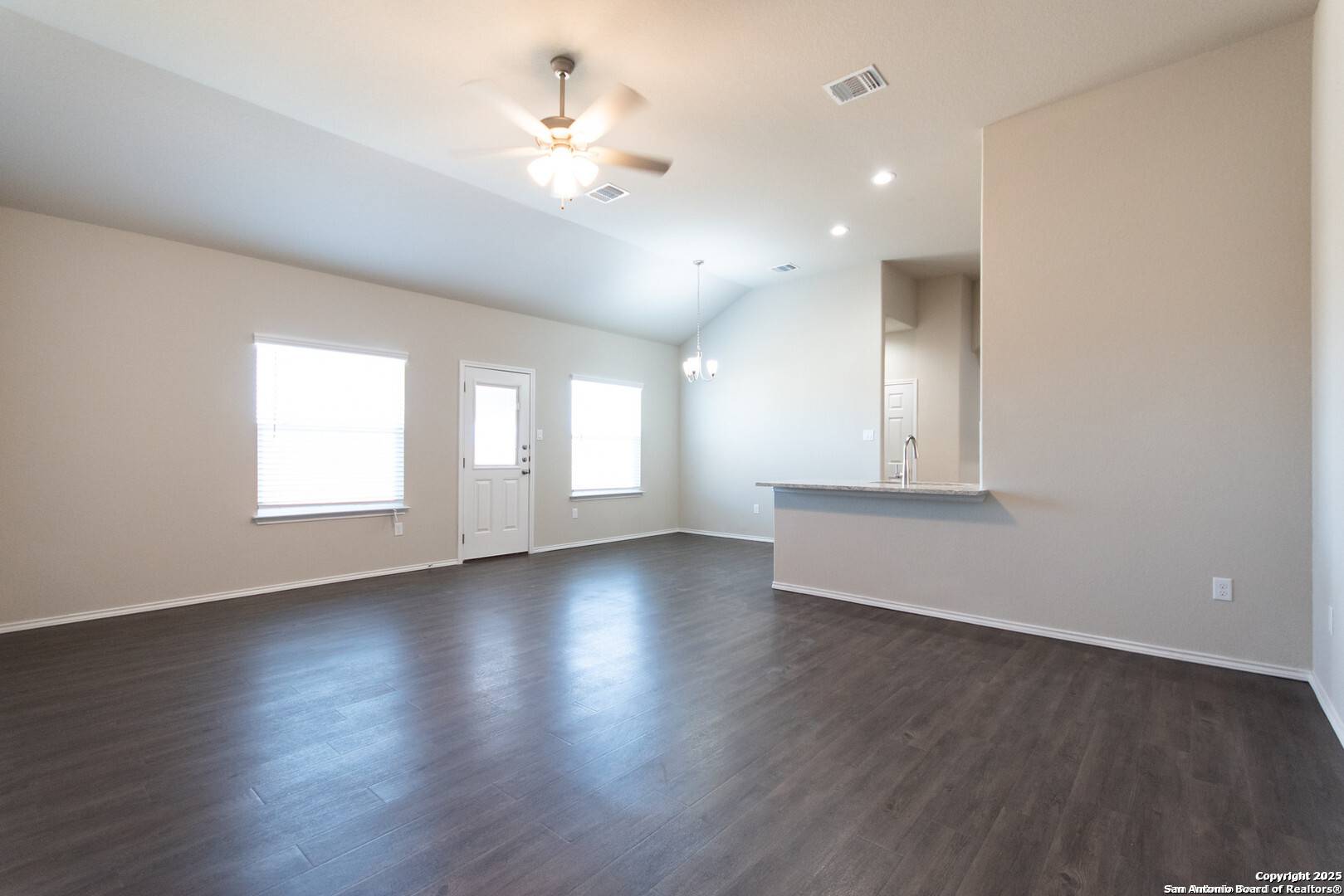 Seguin, TX 78155,3436-3438 Scott Circle