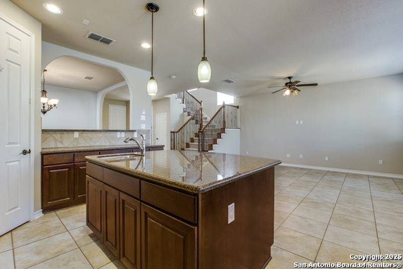 San Antonio, TX 78257,17739 Via Del Oro
