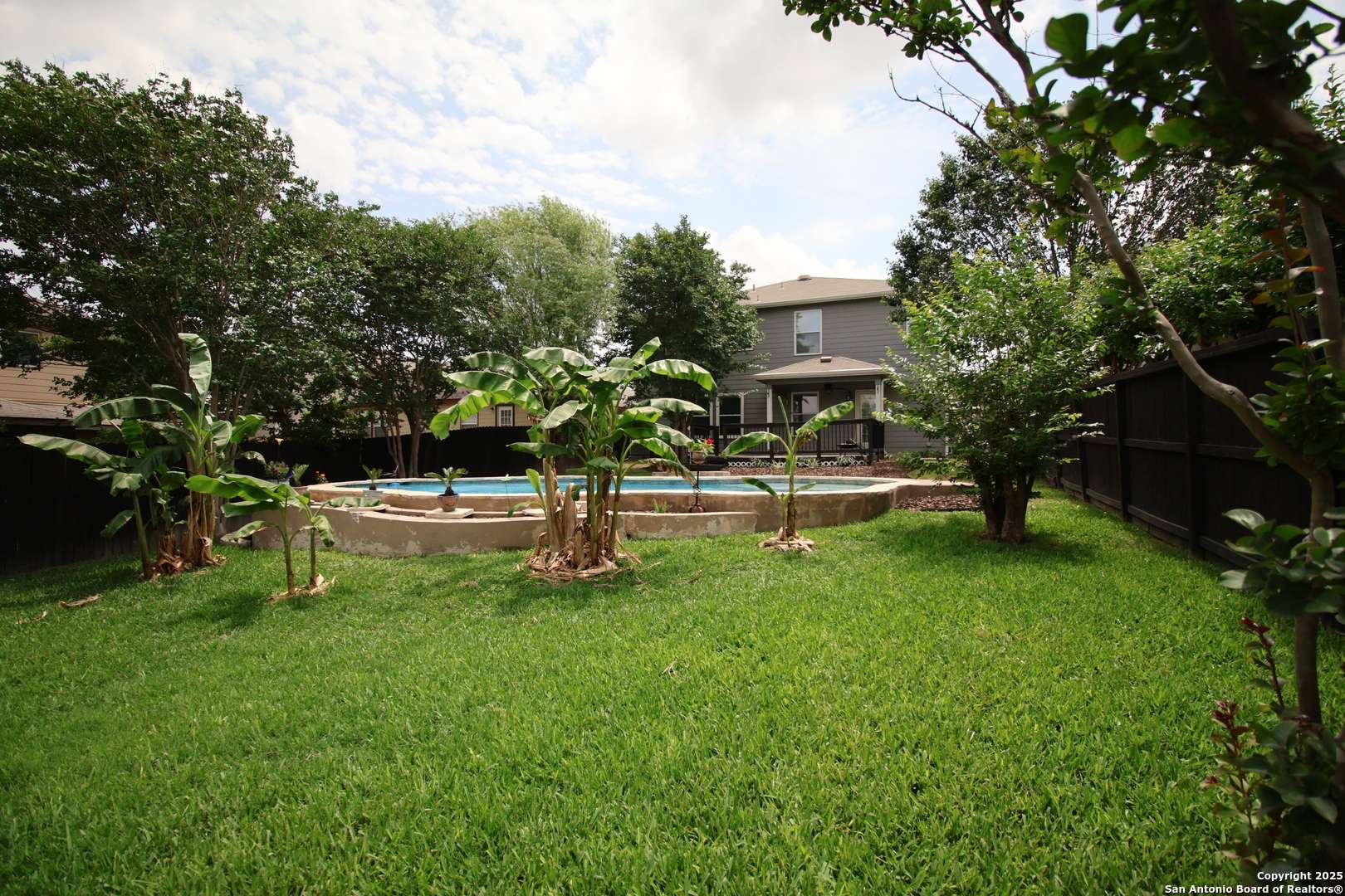 Cibolo, TX 78108,121 Bay Willow