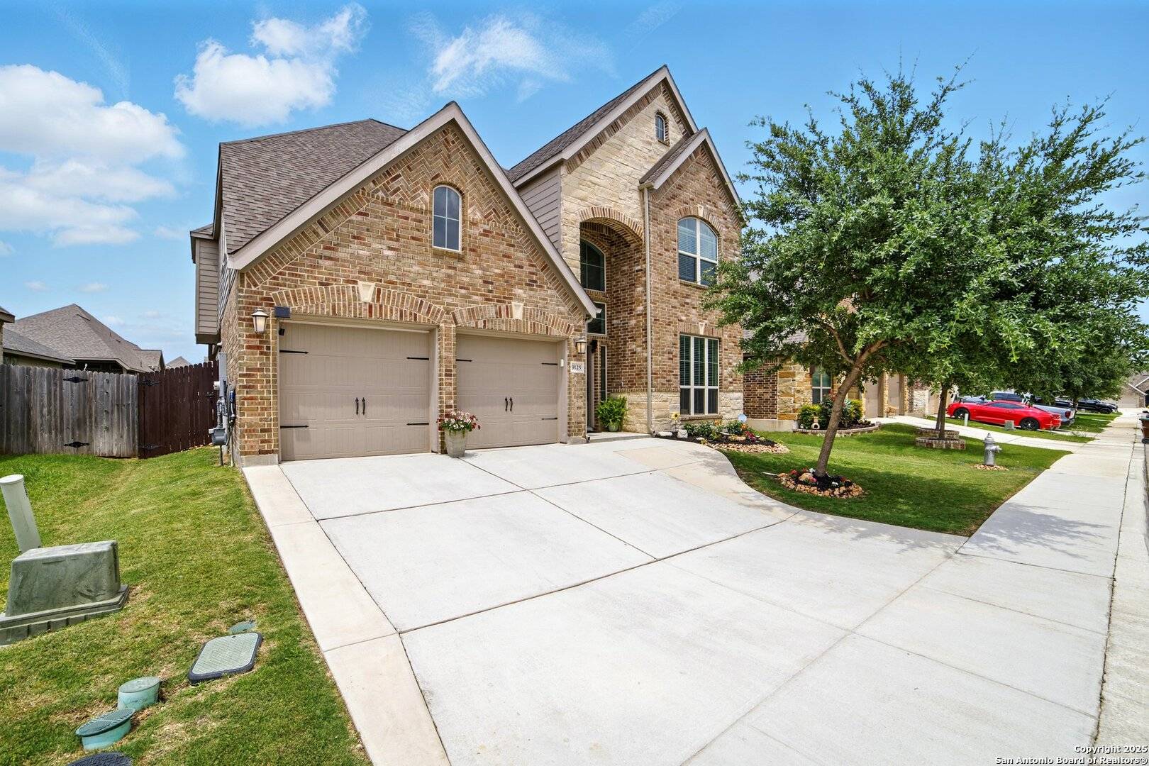 San Antonio, TX 78254,9125 Yearling St