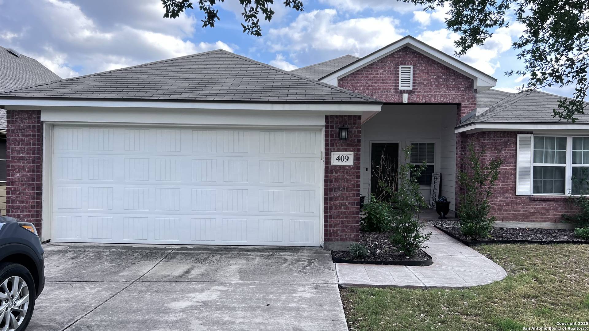 Cibolo, TX 78108,409 Carrick Ct.