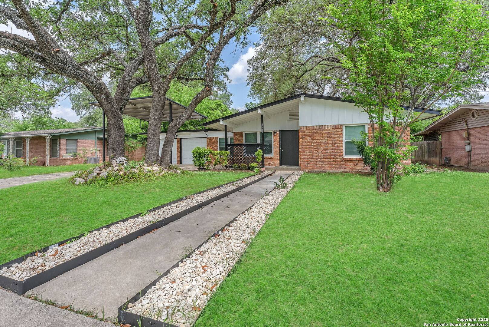 San Antonio, TX 78229,4627 Lyceum