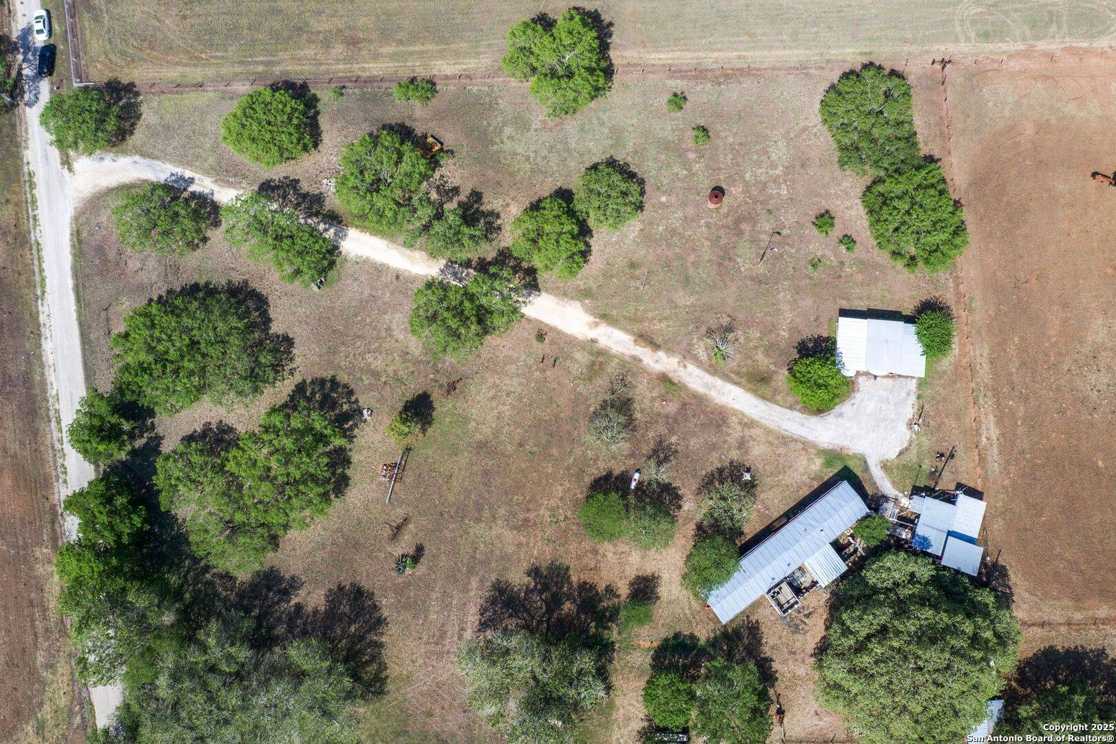Seguin, TX 78155,410 rodeo dr
