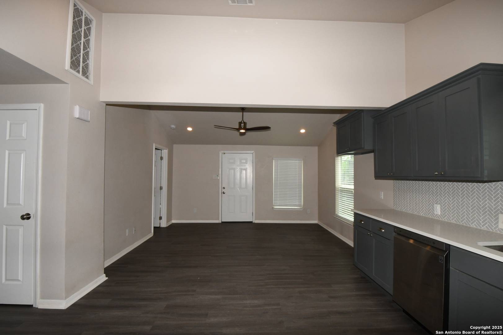 San Antonio, TX 78211,1213 Southcross