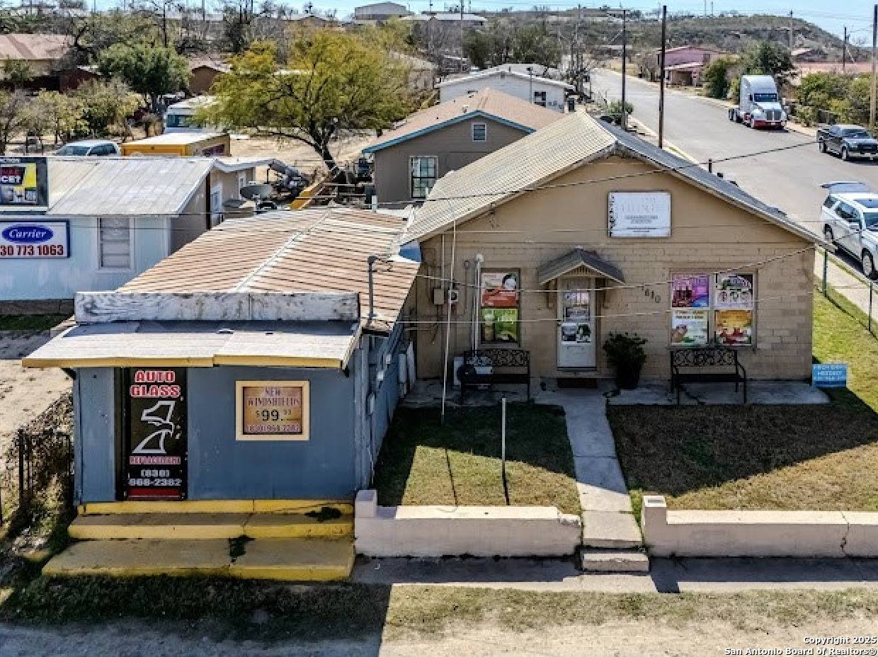 Eagle Pass, TX 78852,1610 EL INDIO HWY