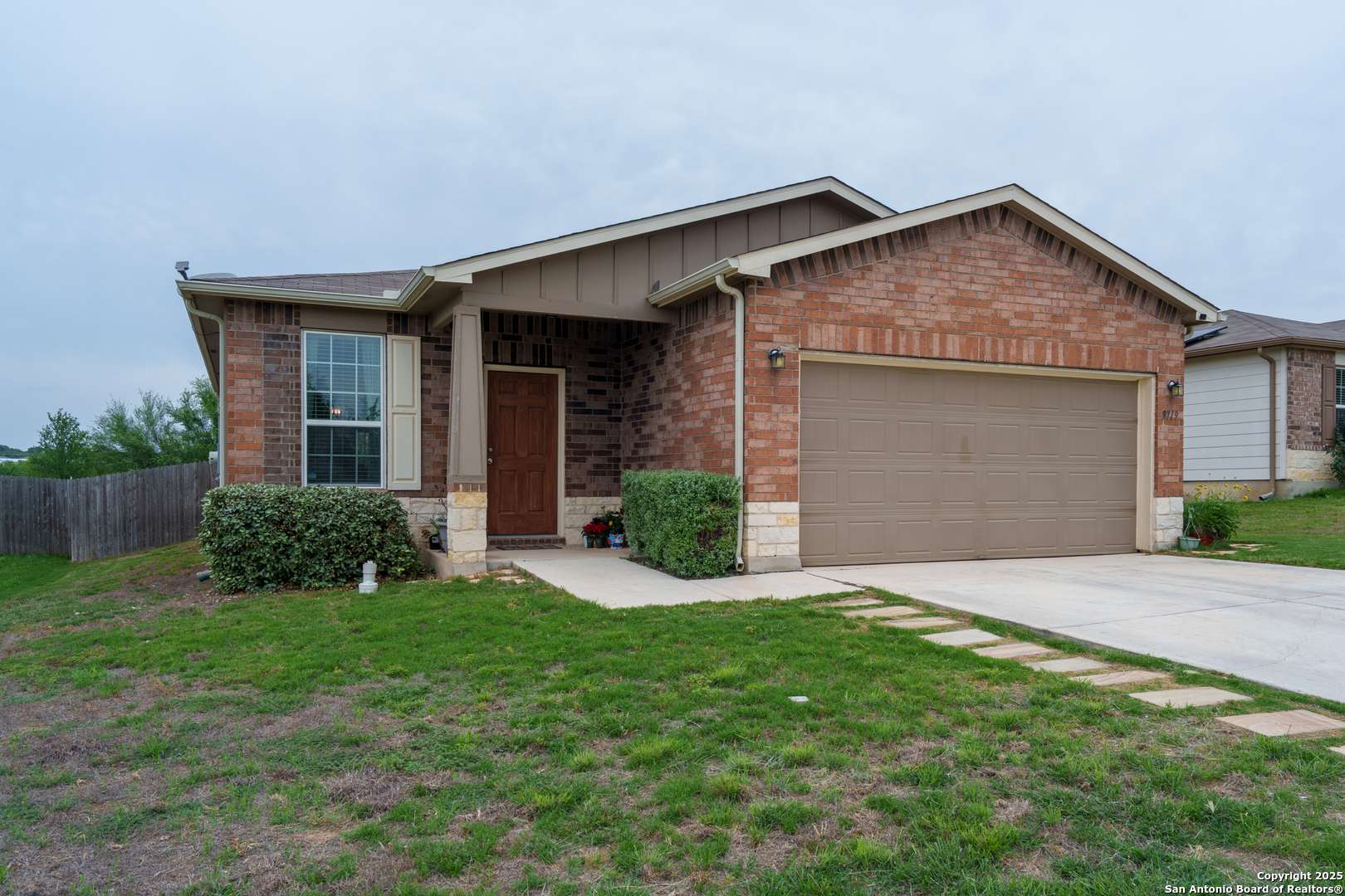 Converse, TX 78109,9719 Harbor Mist Lane