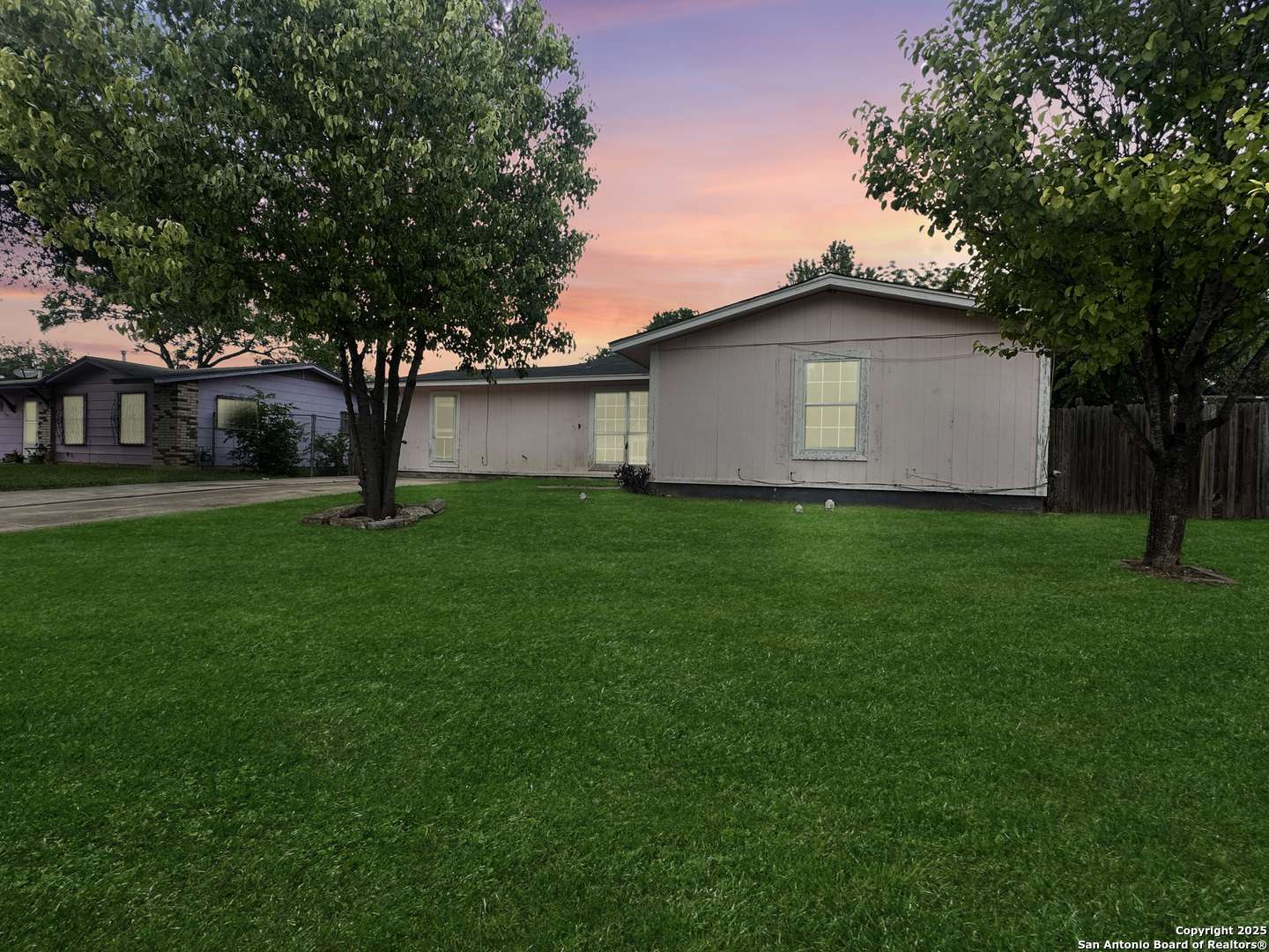 San Antonio, TX 78227,7155 Shady Grove Dr