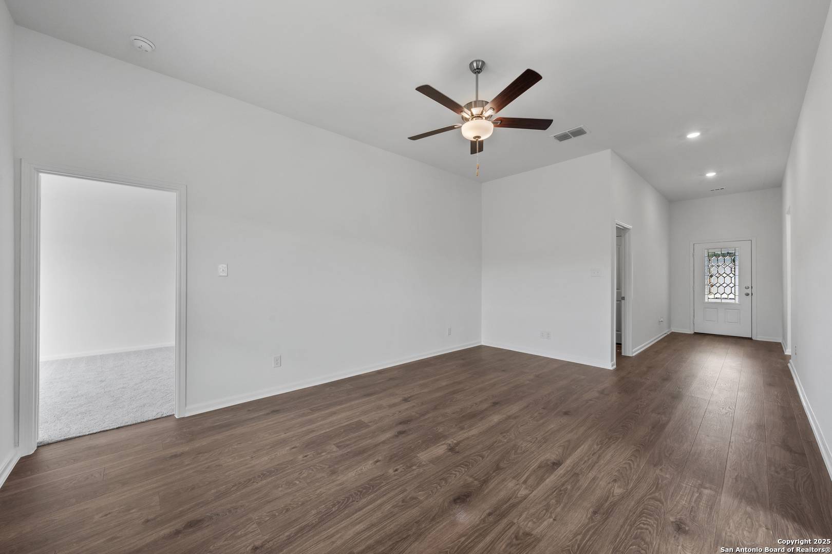 Lytle, TX 78052,16033 Delgado Hills