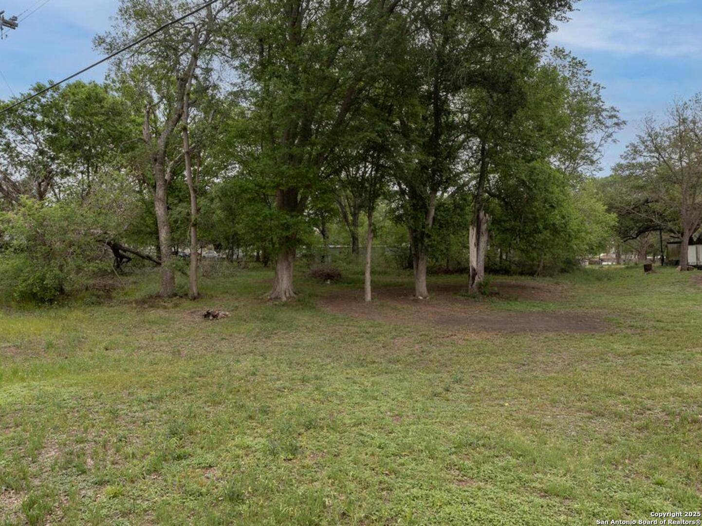Seguin, TX 78155,243 Meadow Lake