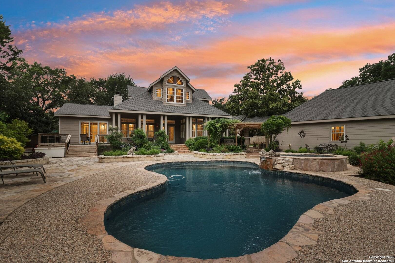 New Braunfels, TX 78132,1810 Hunters
