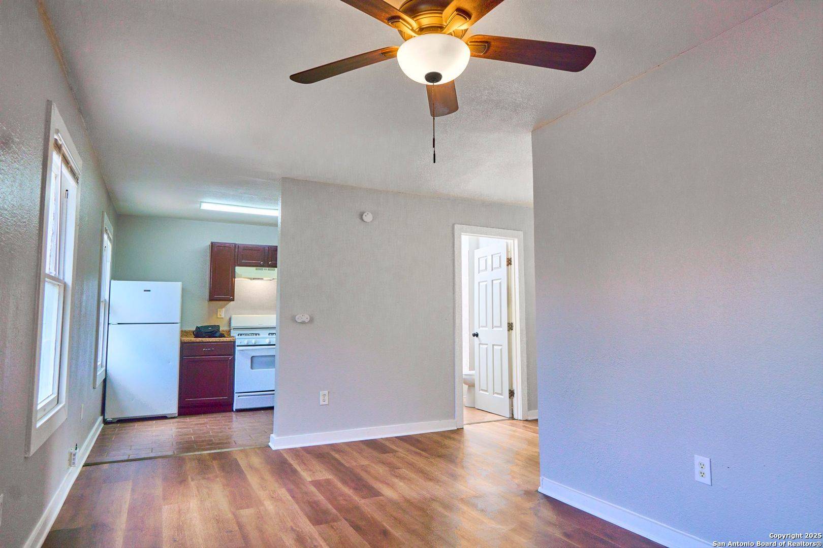 San Antonio, TX 78201,3101 elmendorf UNIT 1