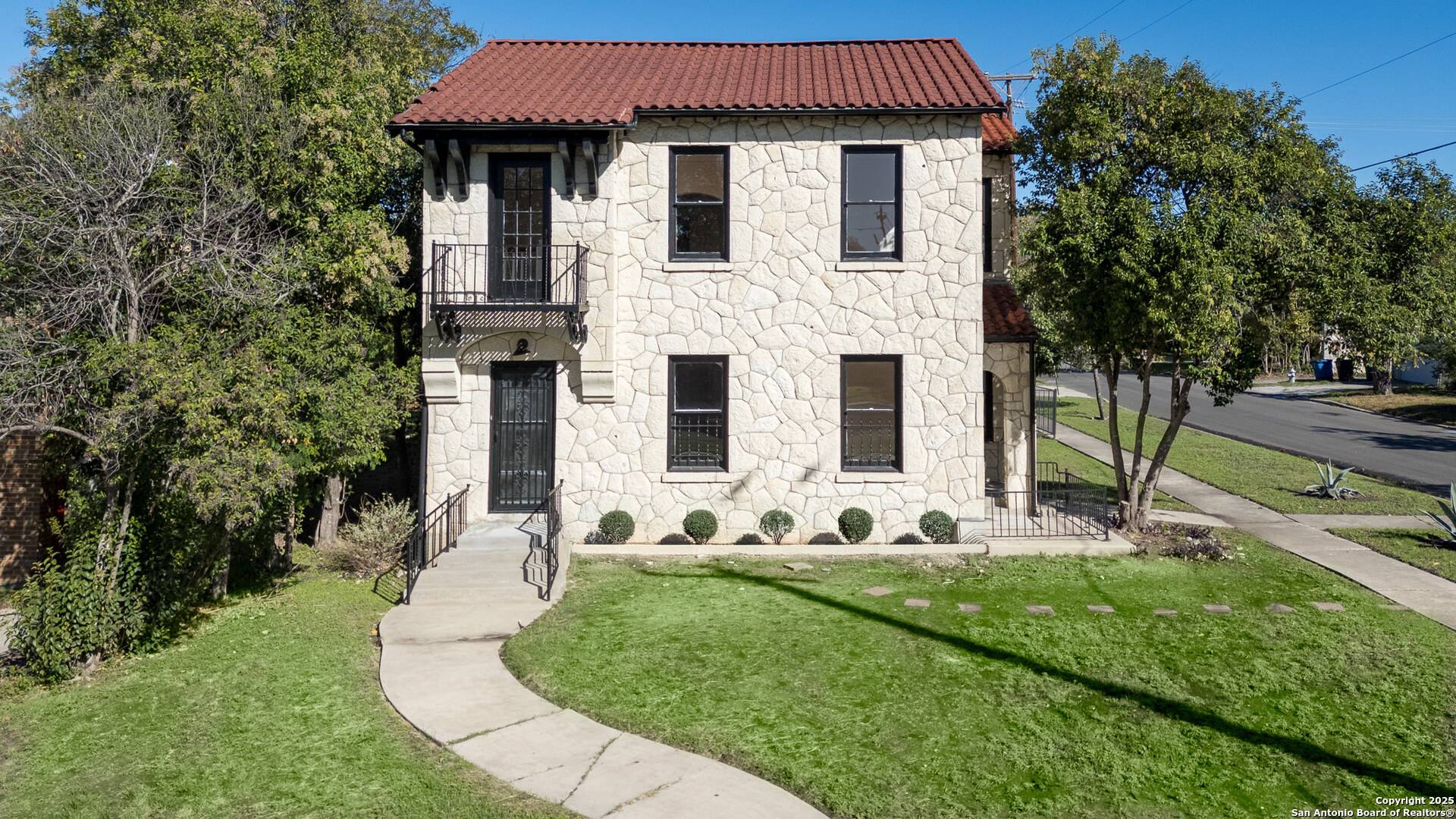 San Antonio, TX 78201,501 Furr