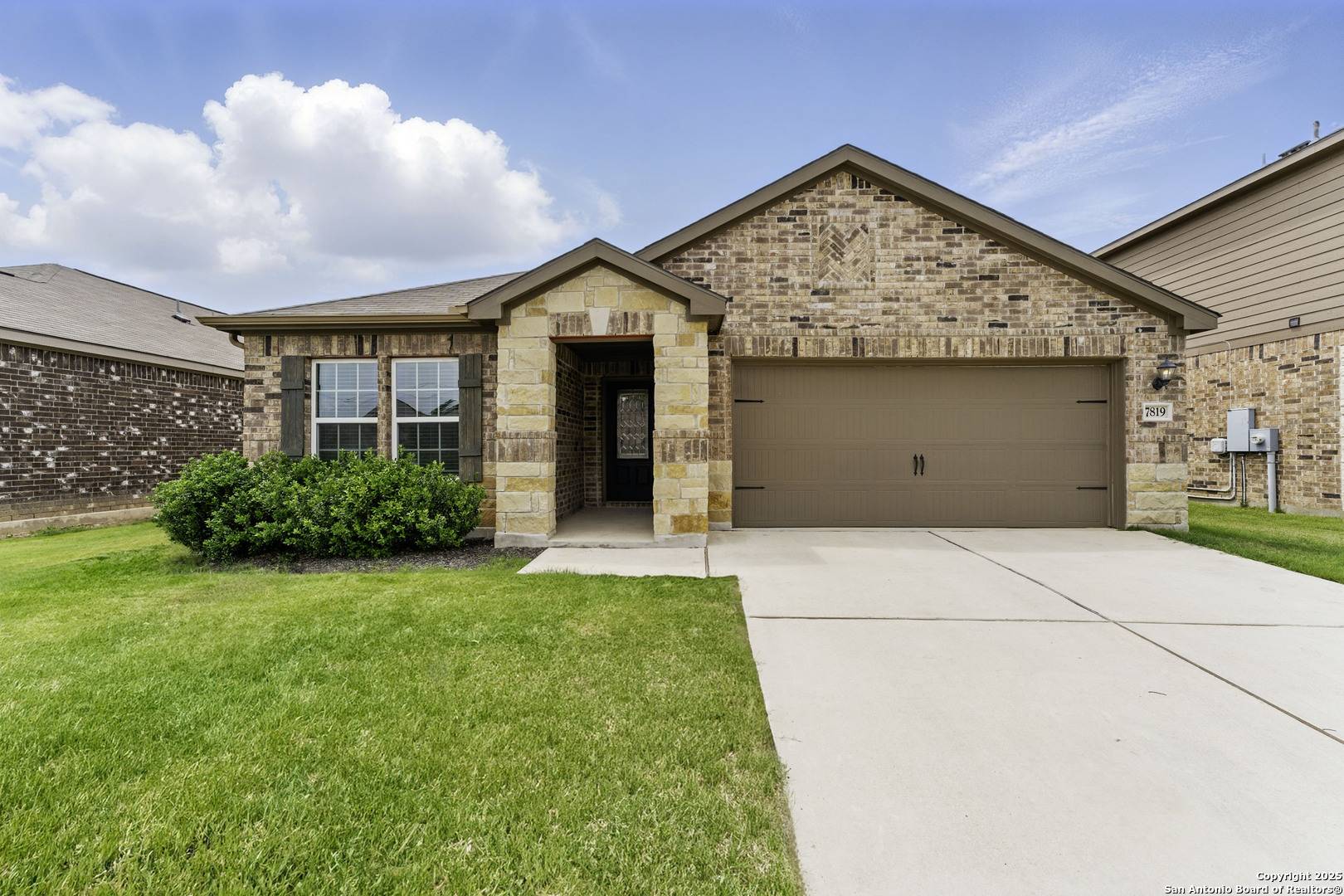 San Antonio, TX 78254,7819 Cactus Plum Dr.