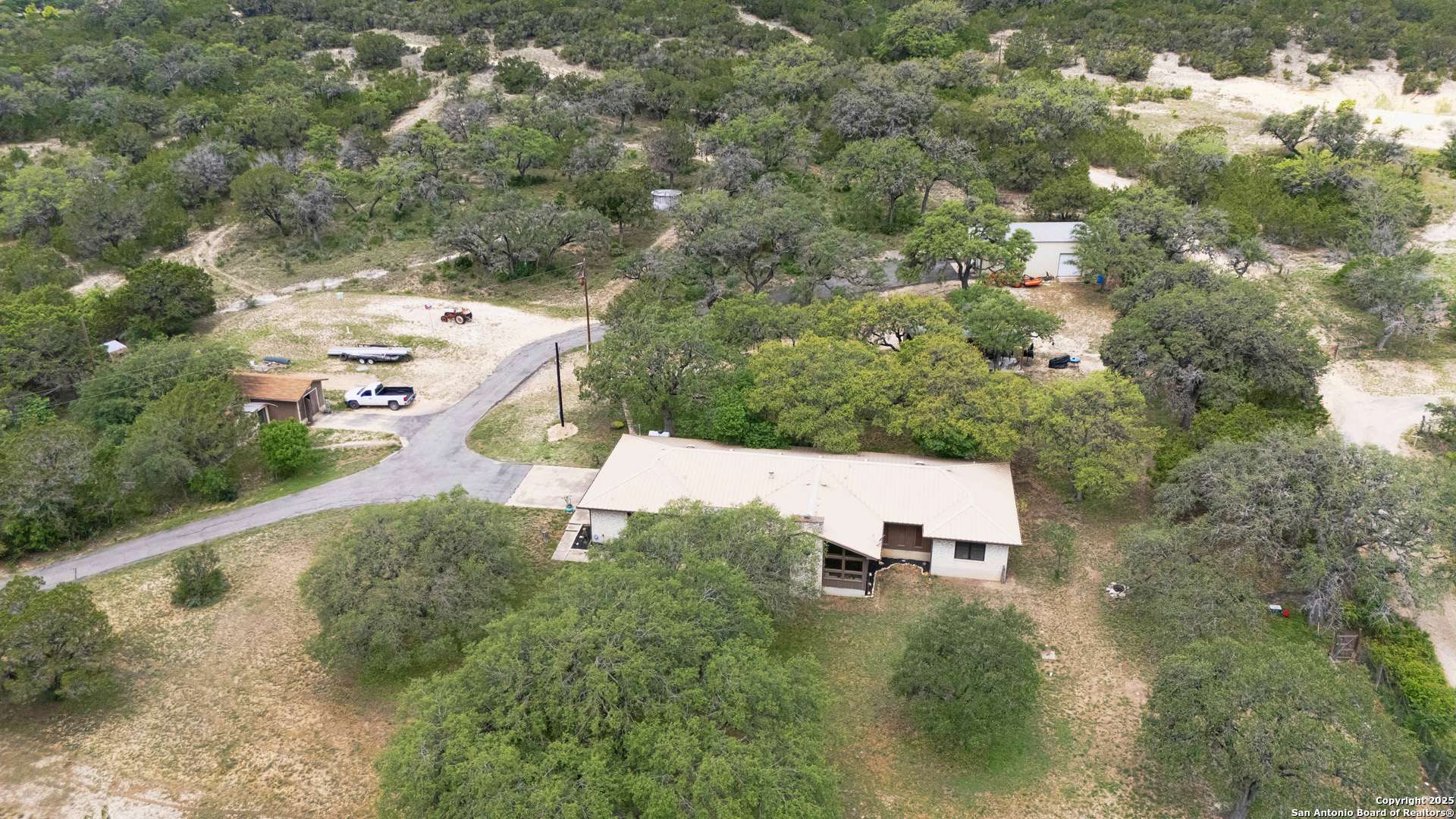 Leakey, TX 78873,4143 S South U S Hwy 83