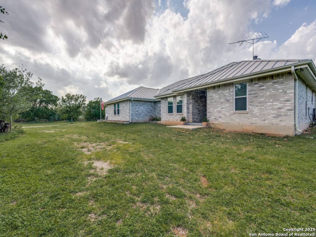 New Braunfels, TX 78132,2126 River Oaks
