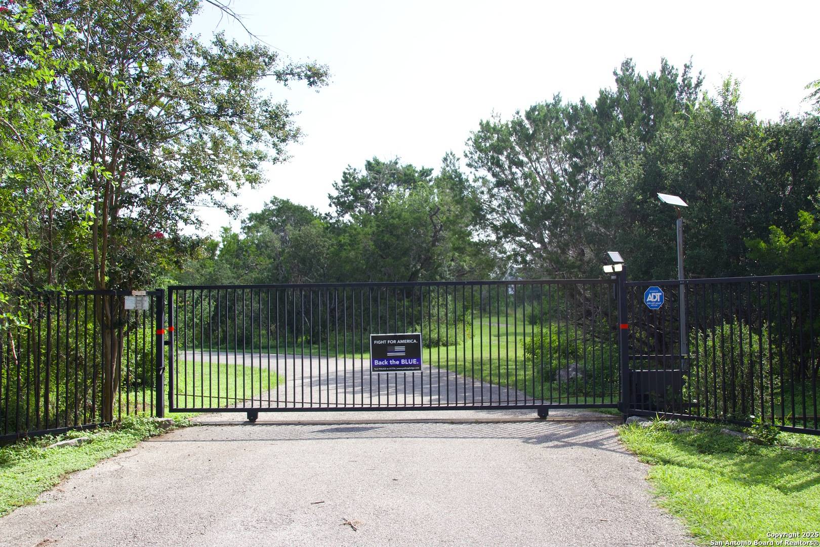 New Braunfels, TX 78132,2126 River Oaks