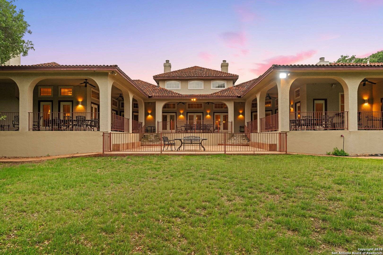 San Antonio, TX 78255,26118 Alto Oaks