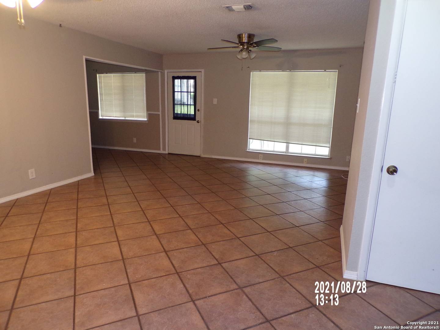 San Antonio, TX 78240-3428,6815 FARROW PL