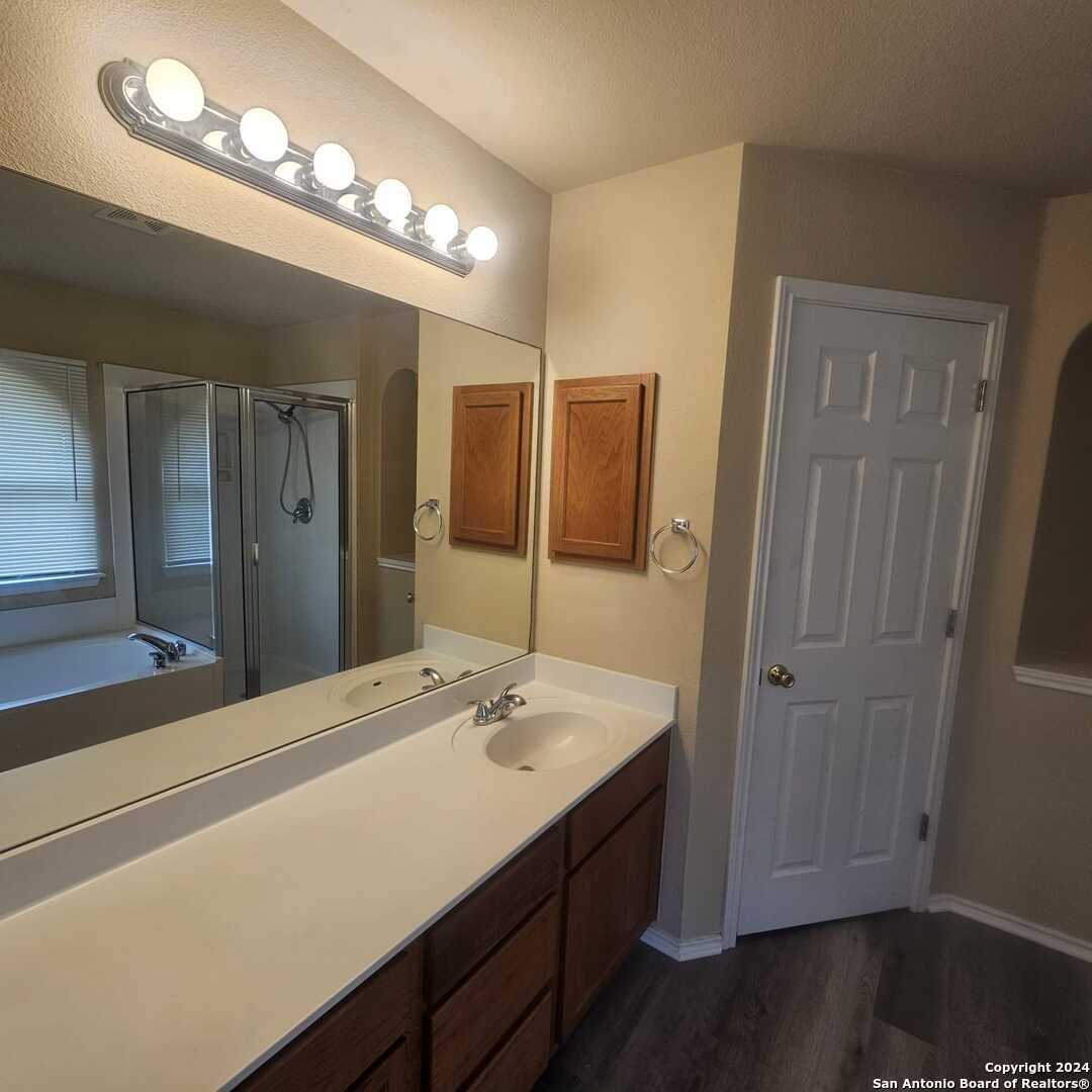 San Antonio, TX 78223,4007 Dunn Oak Dr