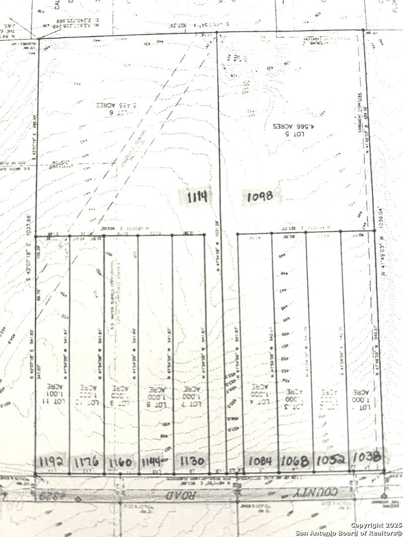 Floresville, TX 78114,1084 Cr 329