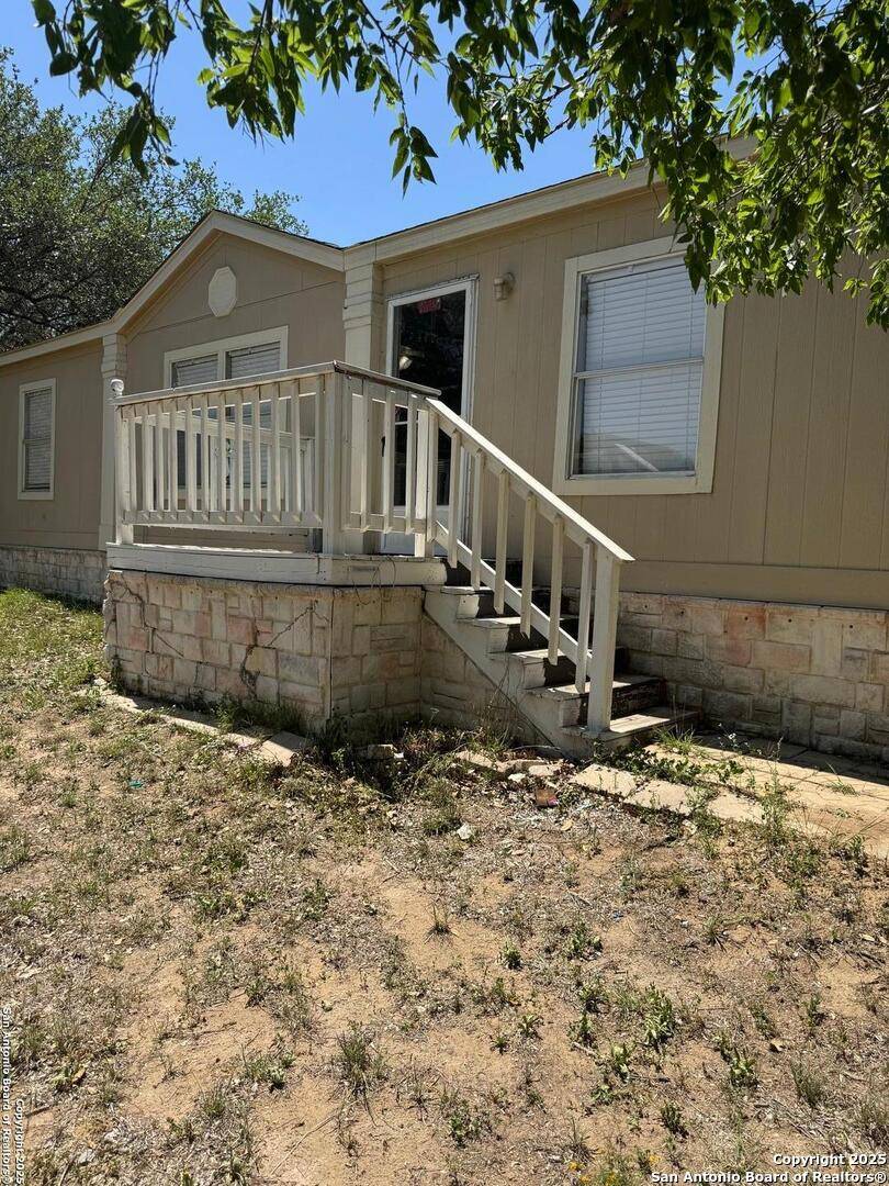 Von Ormy, TX 78073,22911 savannah