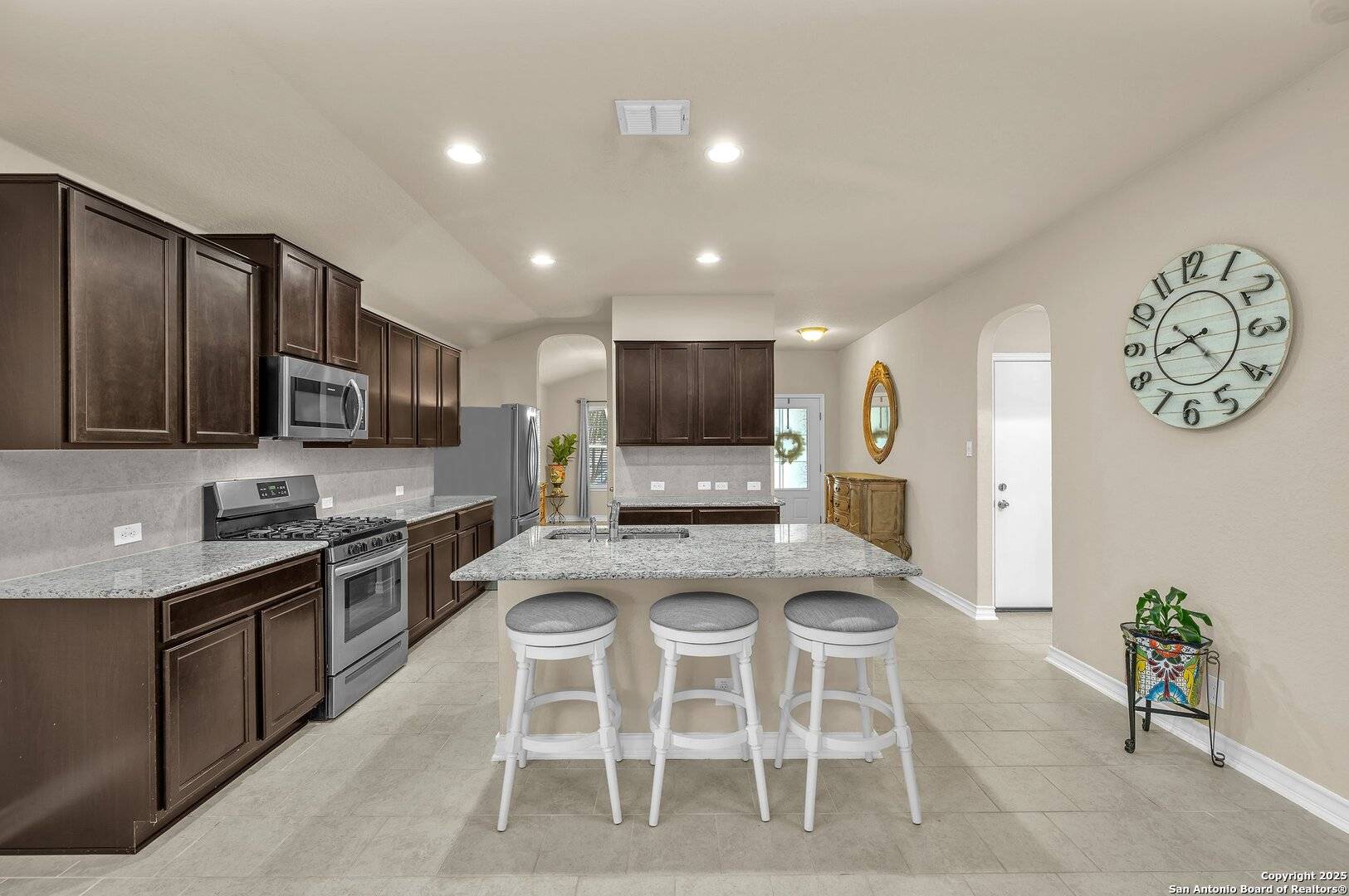 San Antonio, TX 78254-4103,8728 Ironwood Hill