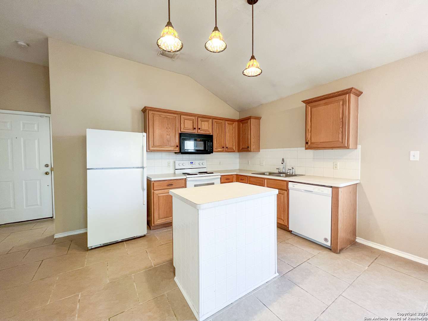 New Braunfels, TX 78130,1632 Sunnycrest
