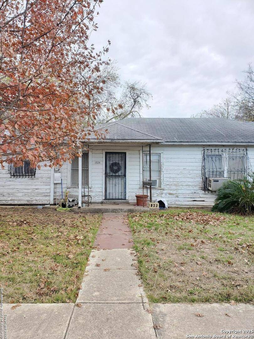 San Antonio, TX 78228,1924 kentucky